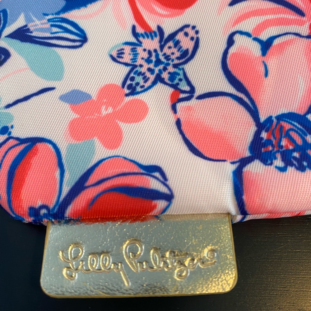 Nip Lilly Pulitzer Zip Top Wallet - image 3